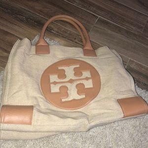 Tory Burch Ella tote!!